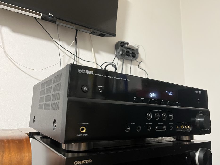 Receiver Yamaha RX-V467