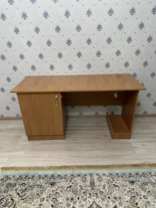 Писменный стол ….