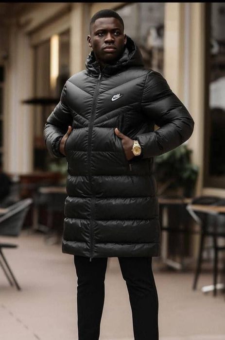 Geacă bărbați lungă Nike