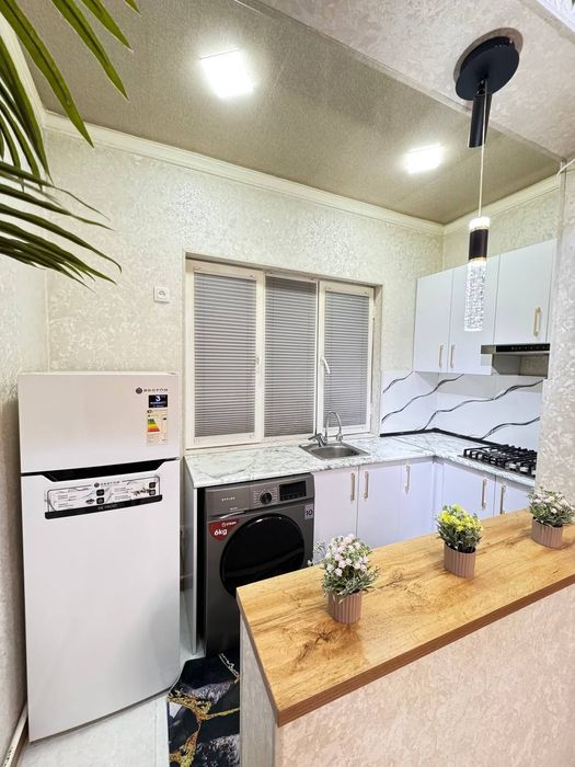 Чиланзар т 3 хона 1-қават Евро ремонт упаковка срочно арзон нархда