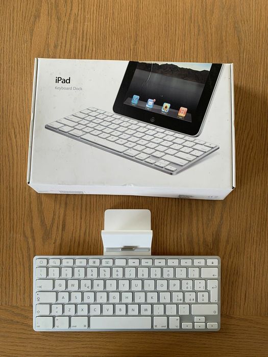 apple ipad keyboard dock model a1359