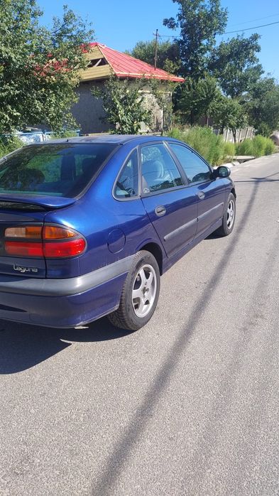 Vând Renault Laguna