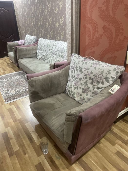 Б/ У мебель. Хорошее состояние.