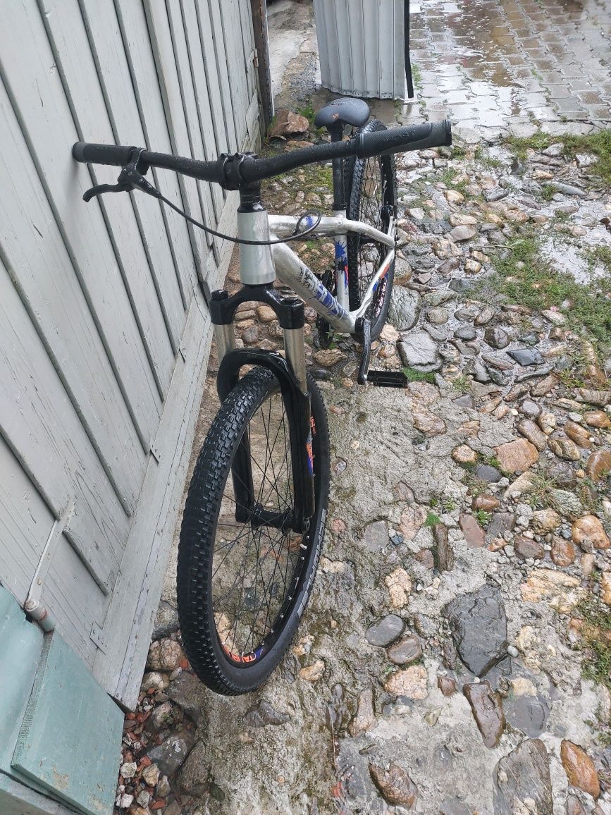 Dirt  bike GHOST
