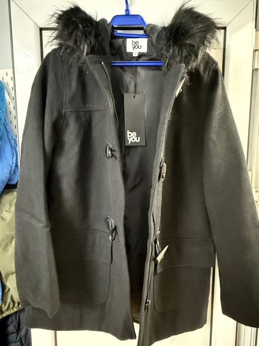 Зимно палто. Ново с етикет!