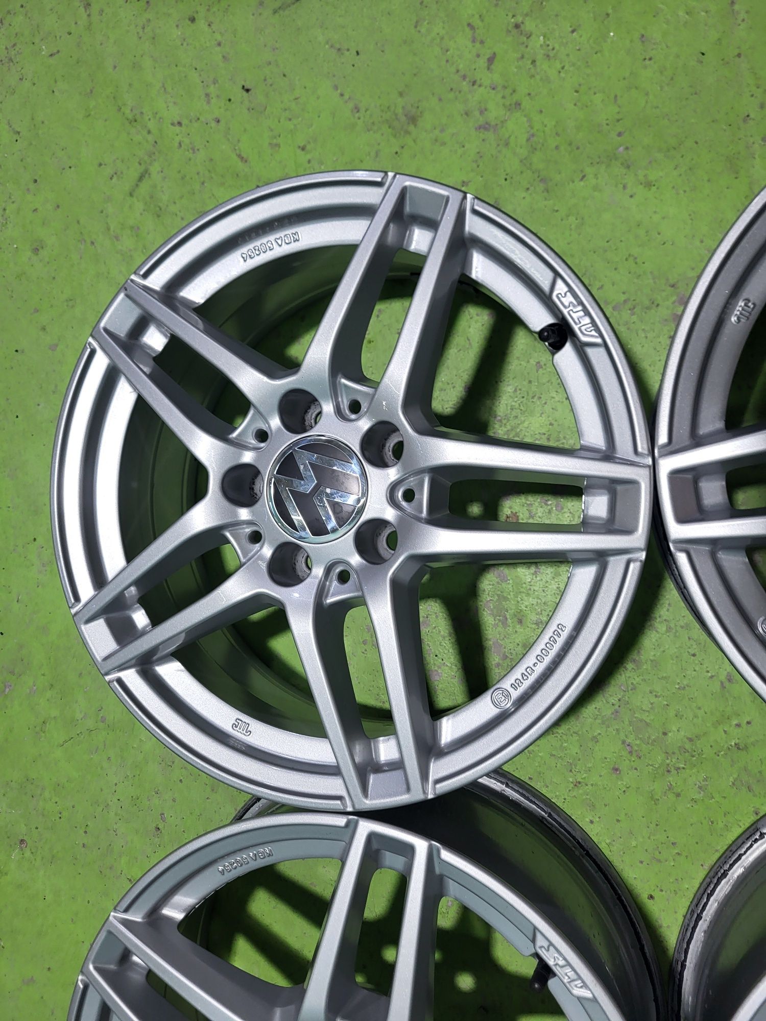 16 5x112 Vw Touran Caddy Golf Passat 5х112