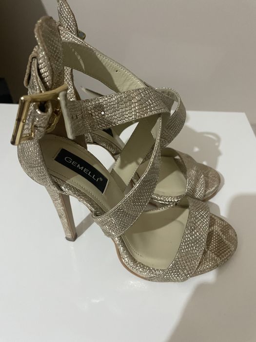 Sandale din piele “Gemelli”