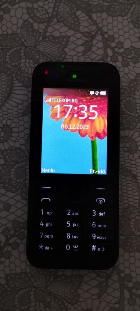 Telefon Nokia 215