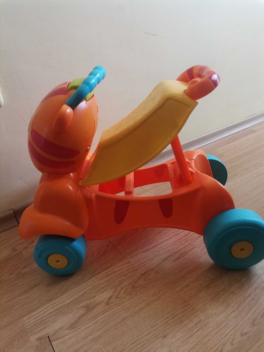 Fisher Price Играчка за прохождане ЛЪВЧЕ 2в1