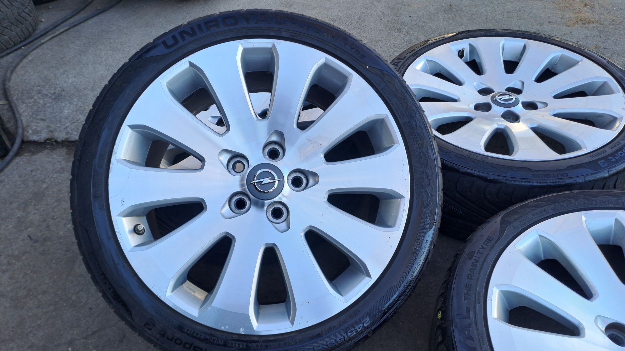 19" 5Х120мм Опел Инсигния, 5x120mm Opel Insignia с гуми 245/40/19
