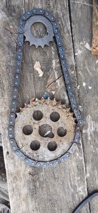 Vând Piese Dacia 1300