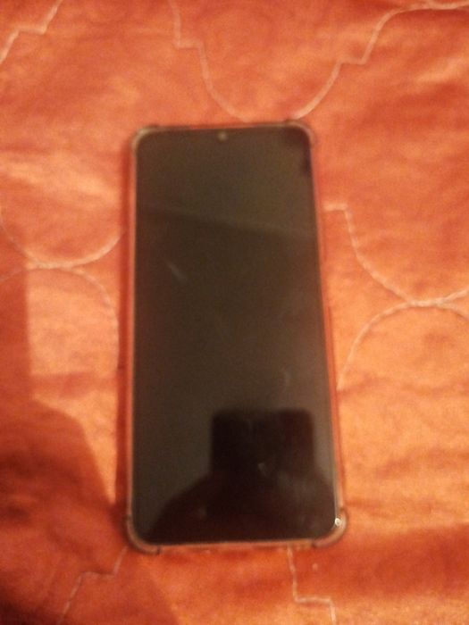 Realme c33 хорошем состоянии