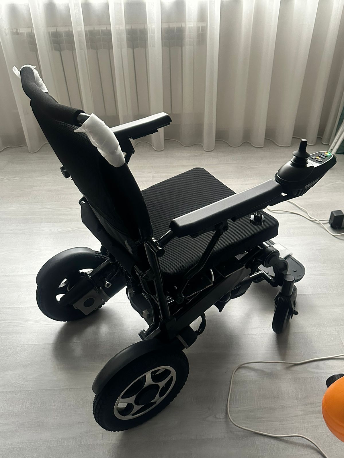 Инвалидное электрическое кресло коляска
