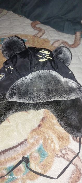 Продам детскую шапочку на 5-7 лет