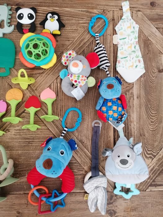 Бебешки играчки/гризалки