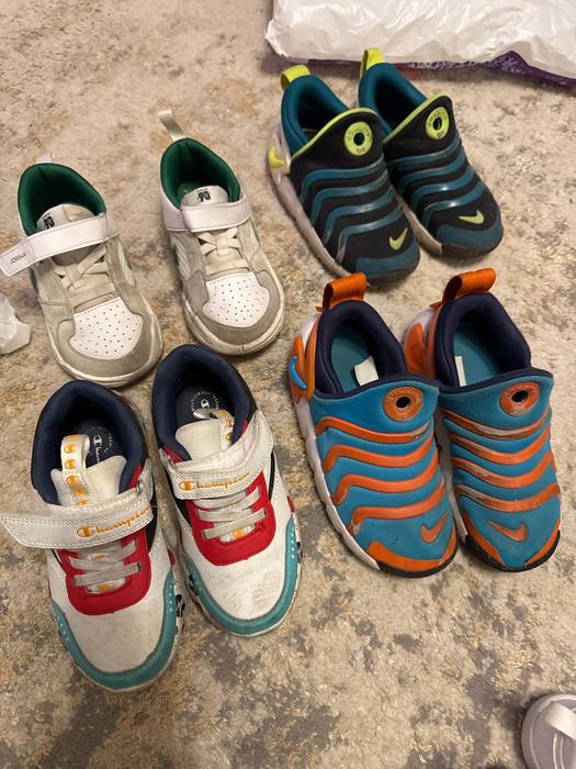 Adidasi nike, campioni diferite mărimi 27,28, 26