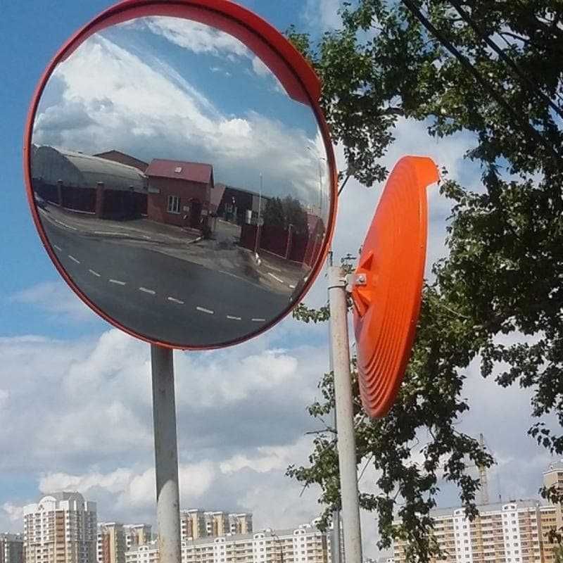 Зеркало сферическое обзорное дорожное 600мм