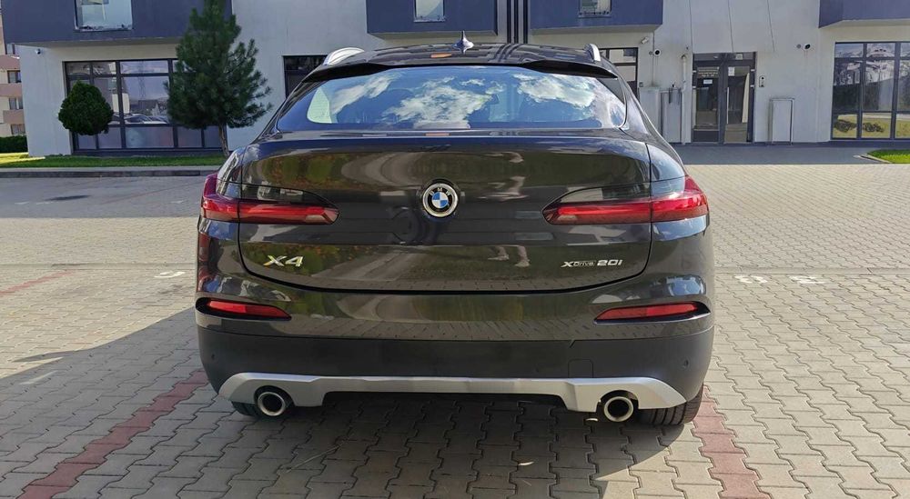 BMW X4 xDRIVE 2.0 i