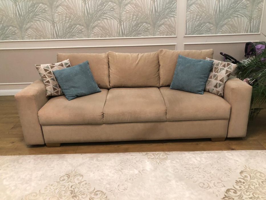 Продам диван и 2 кресла