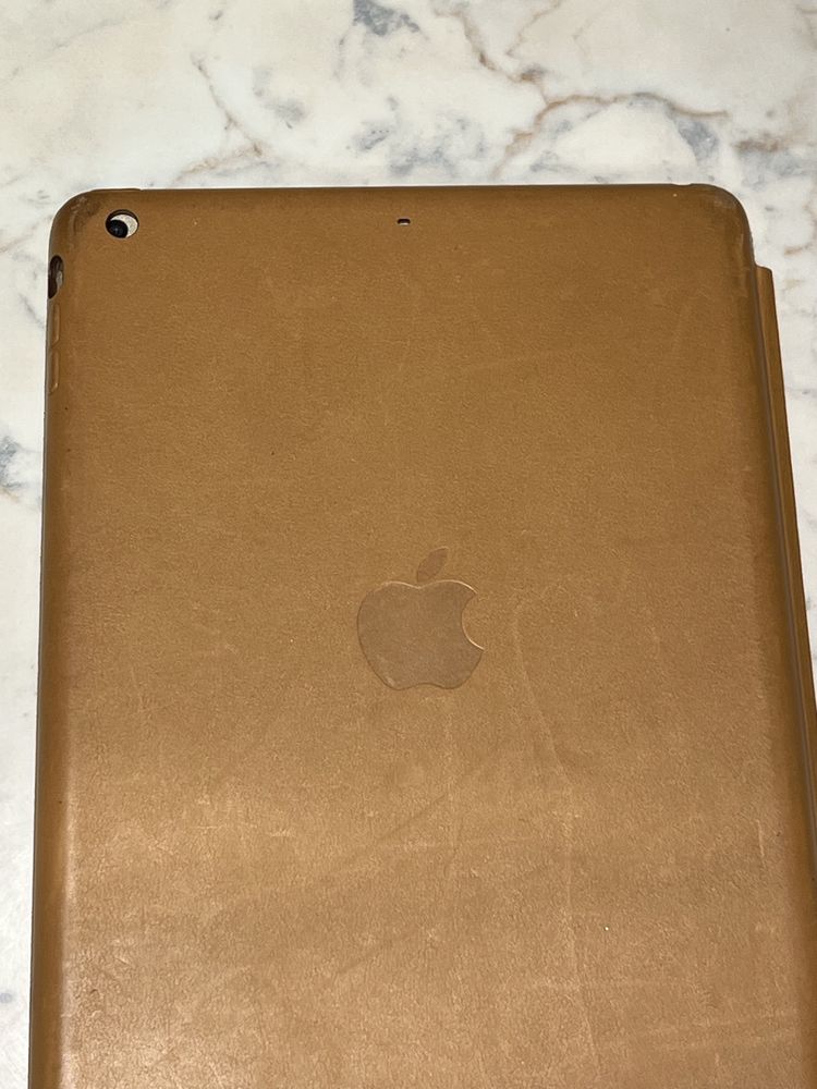 Apple iPad 5 WiFi + Cellular