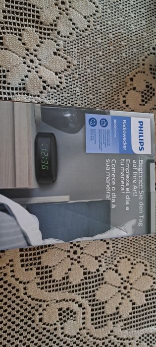 Philips TAR3205/12- нов цифров радиочасовник