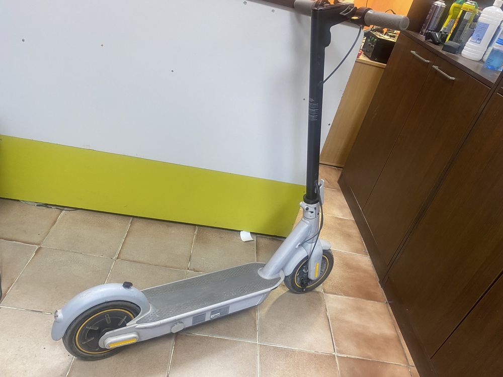 Segway ninebot g30 max