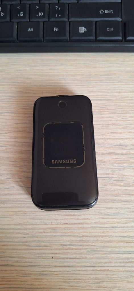 Samsung M400.05 Perfectum mobile