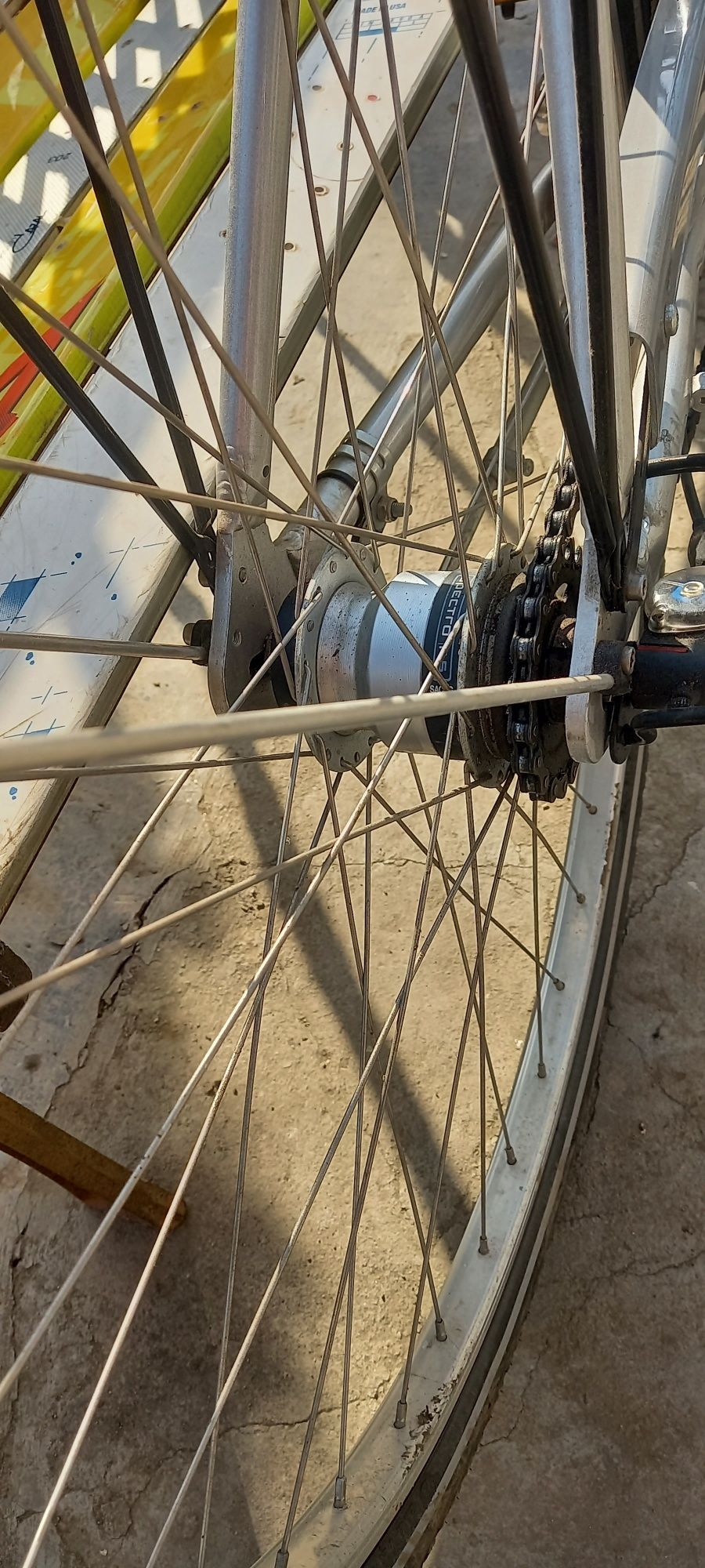 Bicicleta de aluminiu