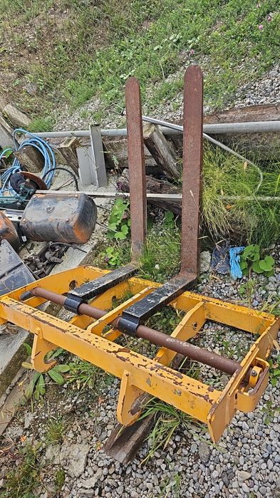 --Sistem de ridicat manitou