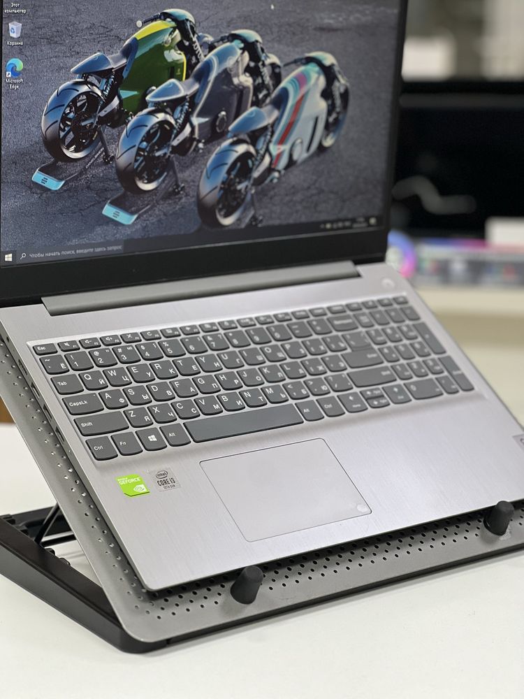 Lenovo IdeaPad | Intel Core i3-10 | ОЗУ 12Gb | SSD 256Gb