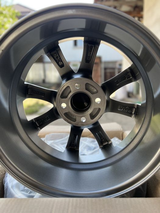 Диск r15. 4x100.