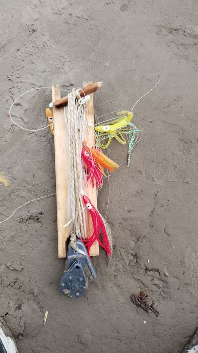 Продам резинку готовую отдам с грузом,рыбалка