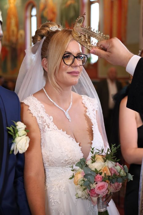 Fotograf 350 lei cununie botez, 600 lei foto si video