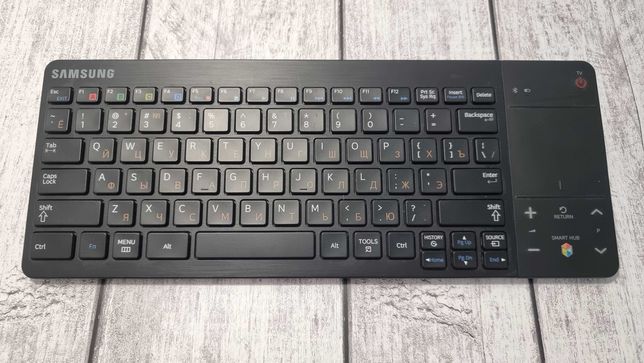 Продам беспроводную клавиатуру SAMSUNG VG-KBD1000 для ТВ и смартфона