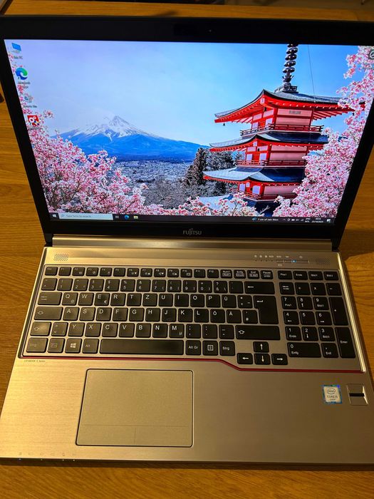 Laptop Fujitsu Lifebook E756, I5, 8GB RAM, 120GB SSD