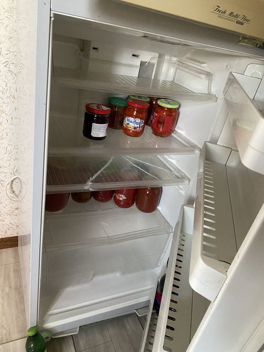 Холодильник двухкамерный DAEWOO