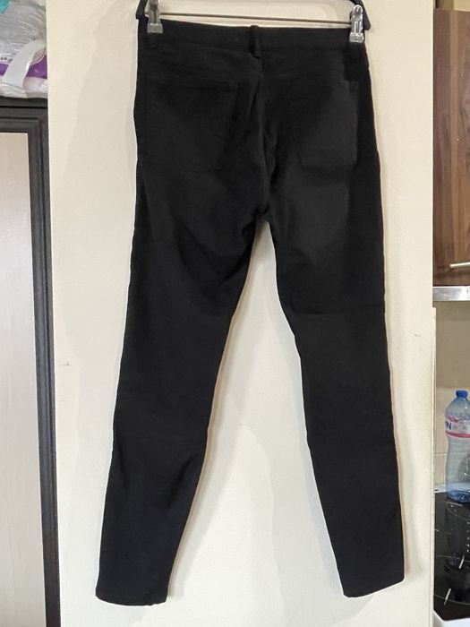 Лот дамски черни панталони Bershka