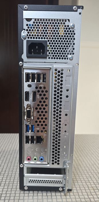 Продавам Minisforum minipc с Gigabyte 4060