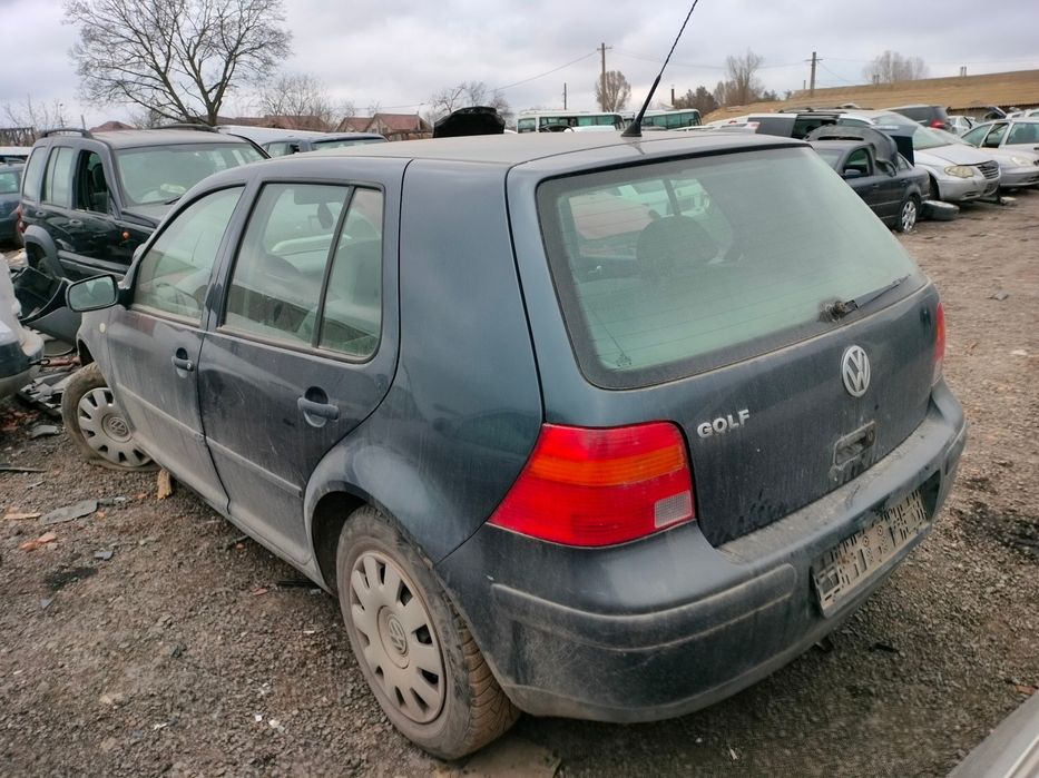 Dezmembrari  VW GOLF 4  1997  > 2006 1.6 Benzina