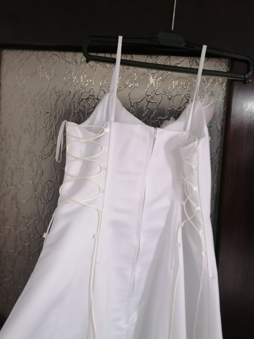 Rochie mireasa de vanzare