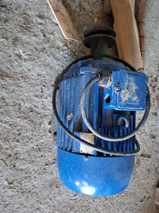 Motor trifazat 7.5 kw