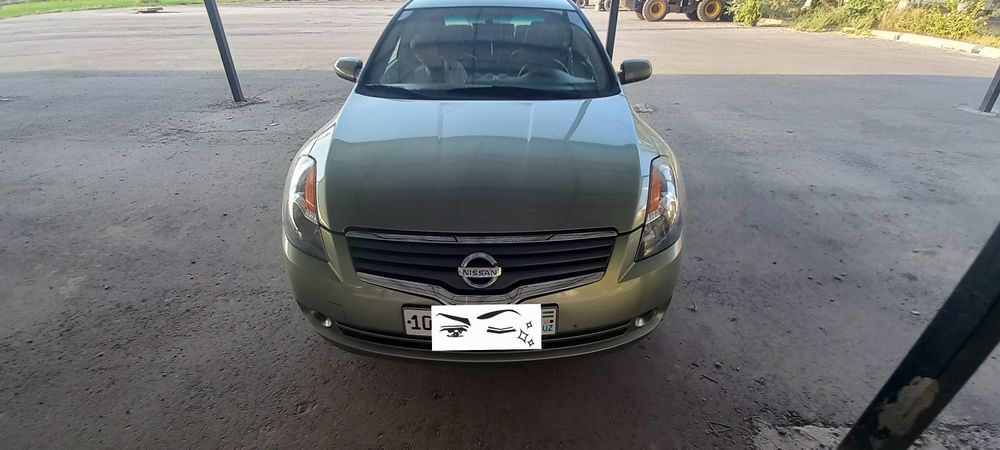 Nissan altima 2008