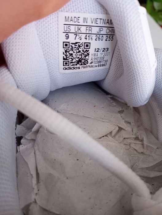 Дамски оригинални маратонки Adidas