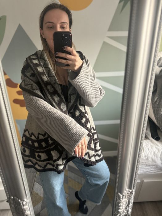 Cardigan din lana cu maneci tricotate bumbac