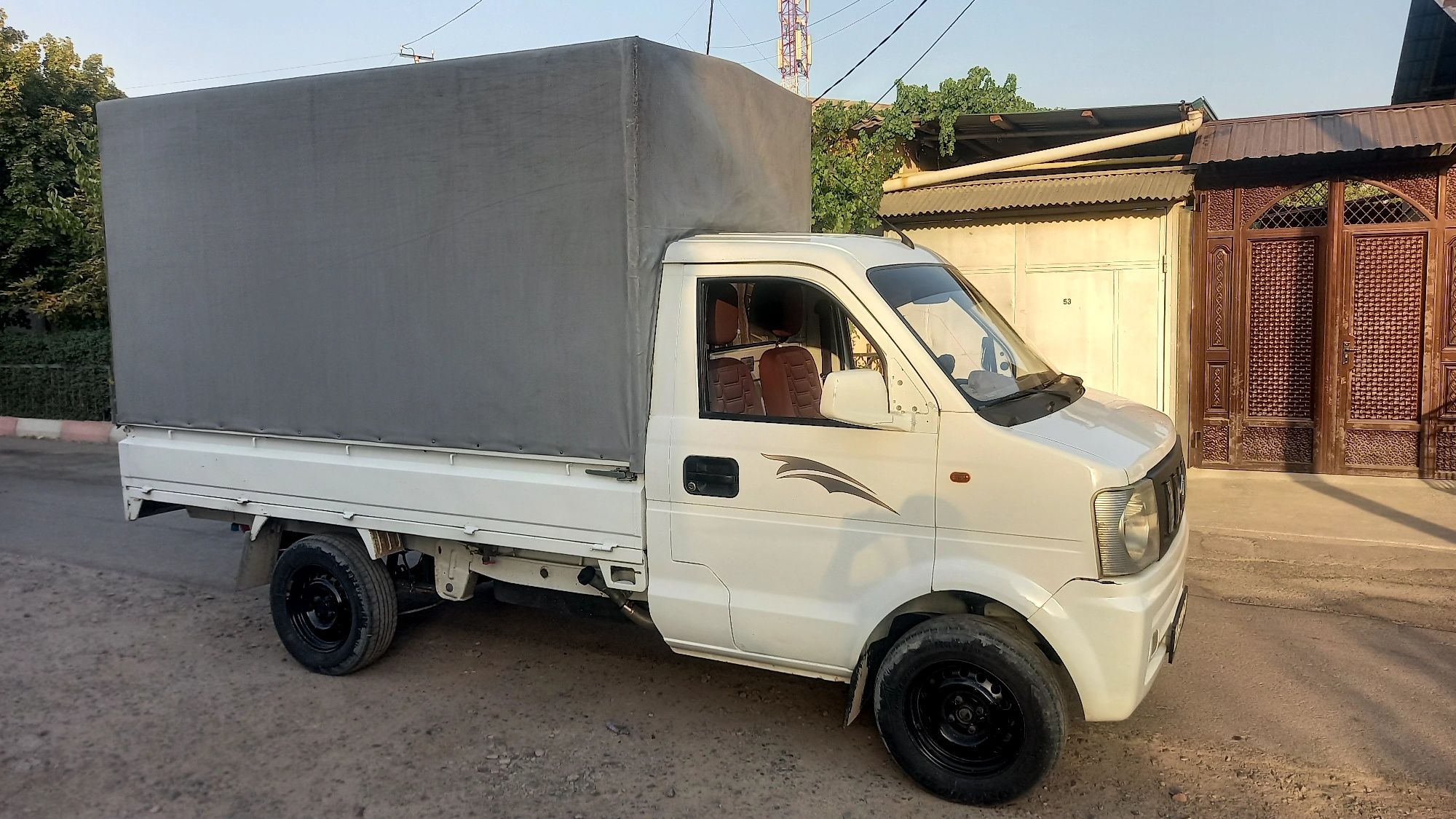 Продается машина Dongfeng