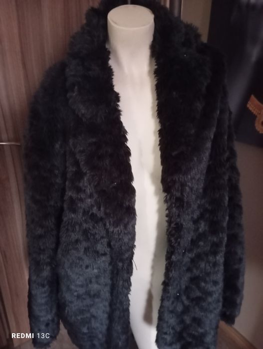Черно еко палто почти ново обличано няколко пъти
