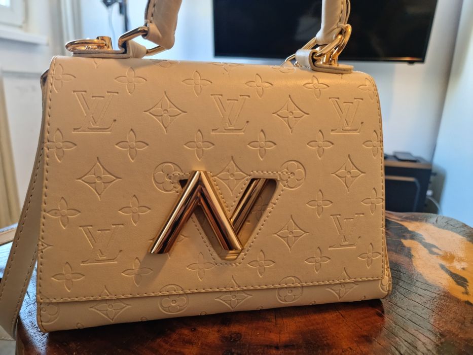 Geanta dama nefolosita