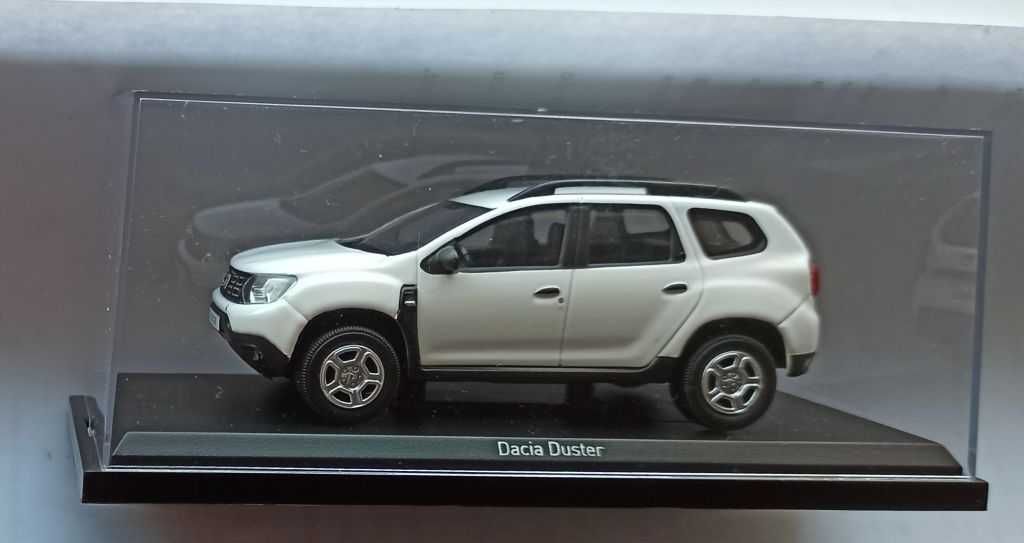 Macheta Dacia Duster 2 2018 alb - Norev 1/43