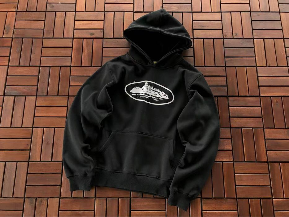 Corteiz Alcatraz Hoodie Black