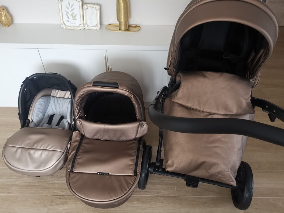 Carucior pentru copii Junama 3 in 1